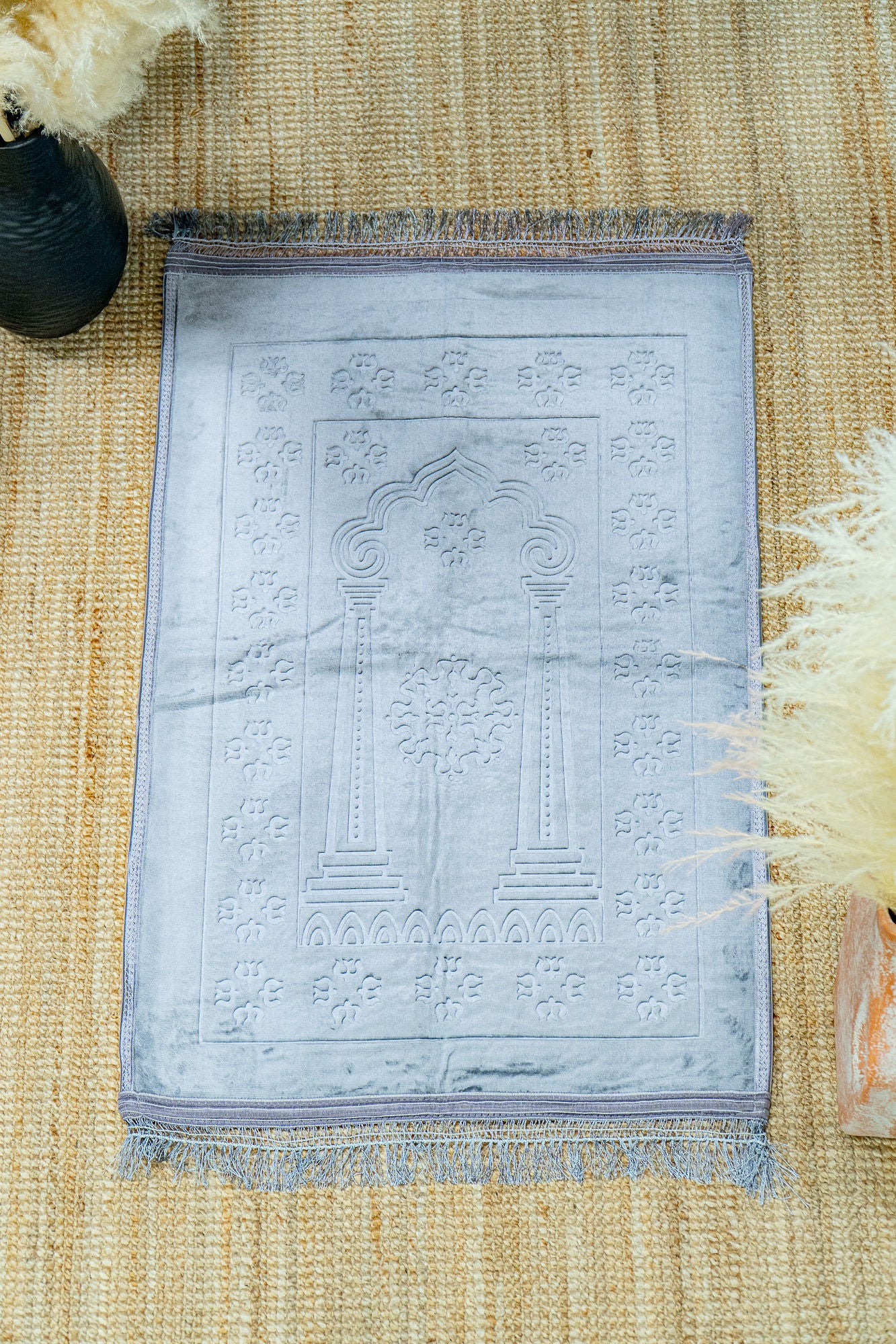 The Silver Sajadah