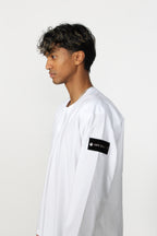 Bleached Emirati thobe — side view