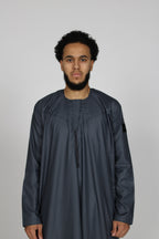 Slate Emirati thobe — front view