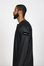 Carbon Emirati thobe — side view